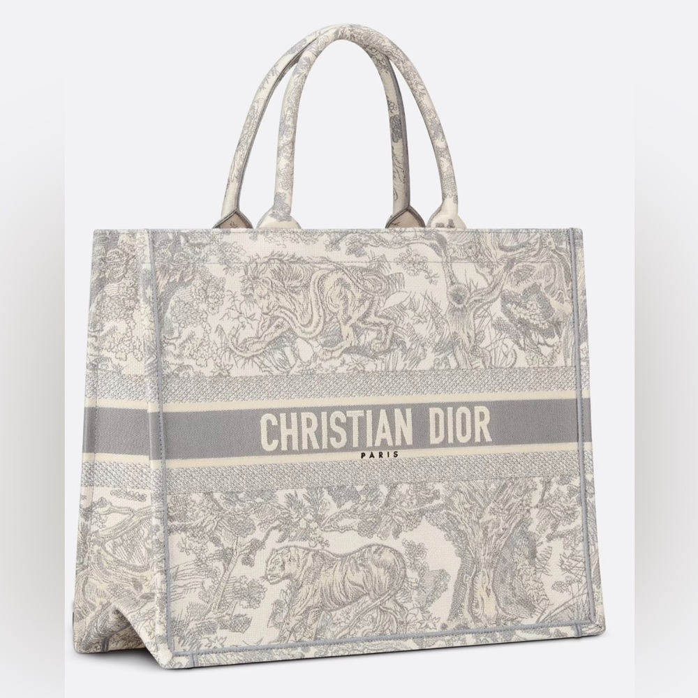 Dior Large Book Tote Ecru & Gray Brand New with dustbag - Picture 2 of 7